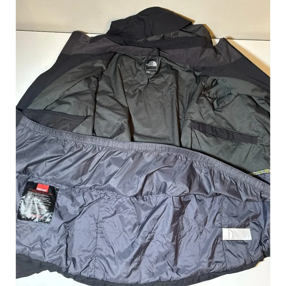 The North Face Recco Avalanche Recco System Ski Jacket | Black/Yellow | Large
